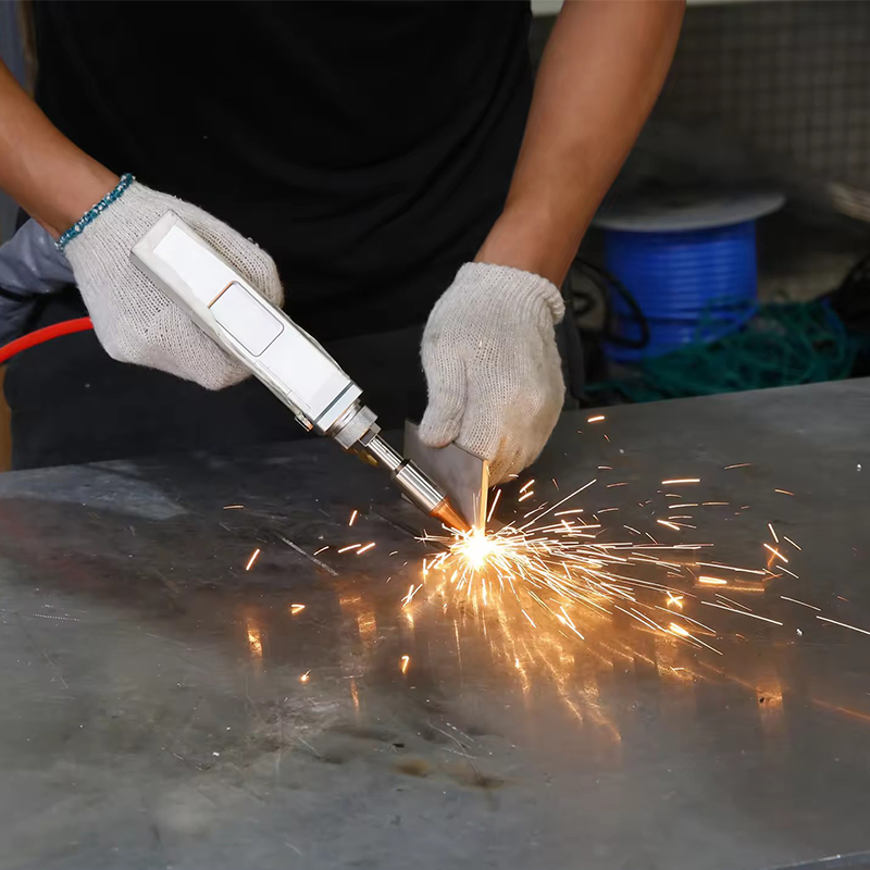 Handheld Laser Welding Machine - Máquina de Soldagem a Laser Portátil