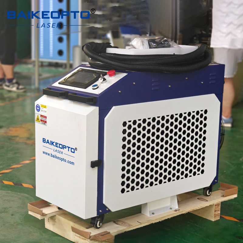 Máquina de limpeza a laser de  - Industrial Laser Paint Removal avaliação e preço